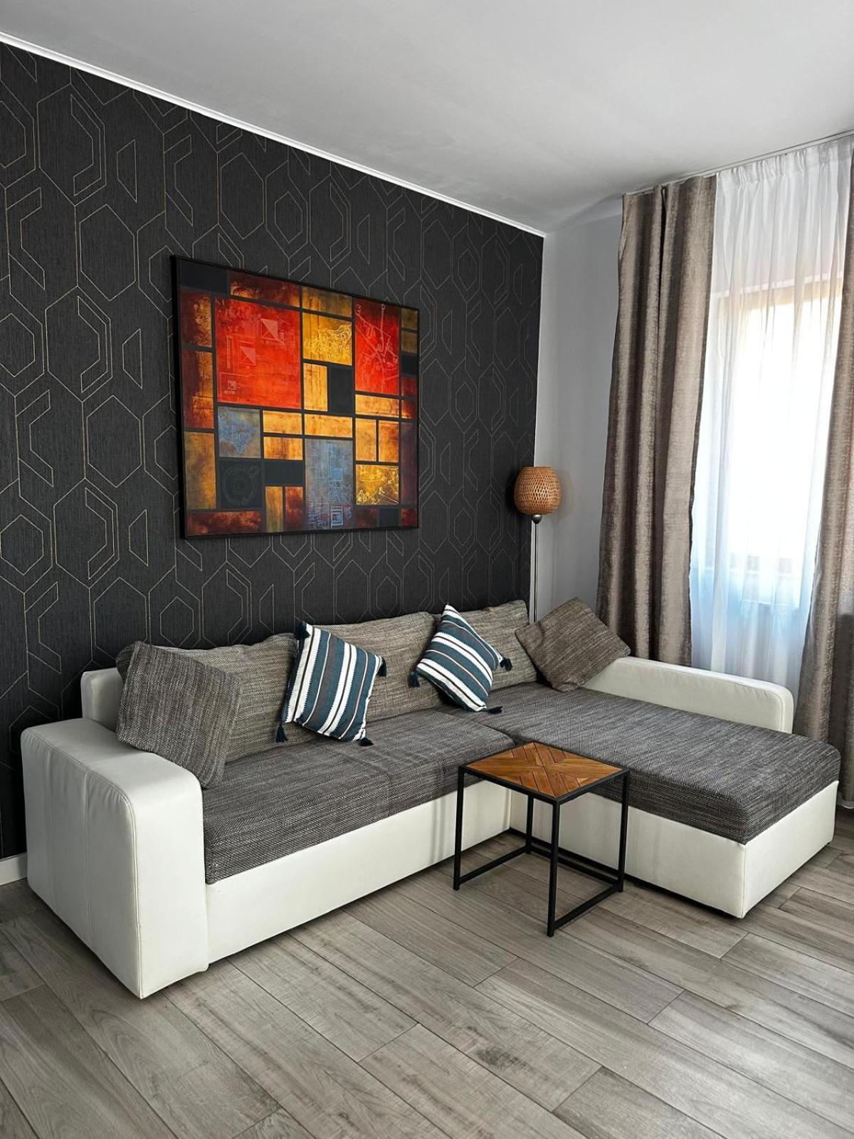Mamaia Nord Apartment *
